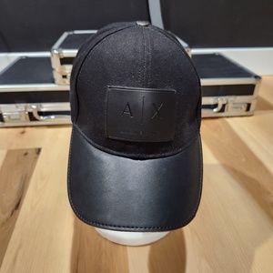 ARMANI EXCHANGE LEATHER BRIM BASEBALL CAP BLACK ONE SIZE
